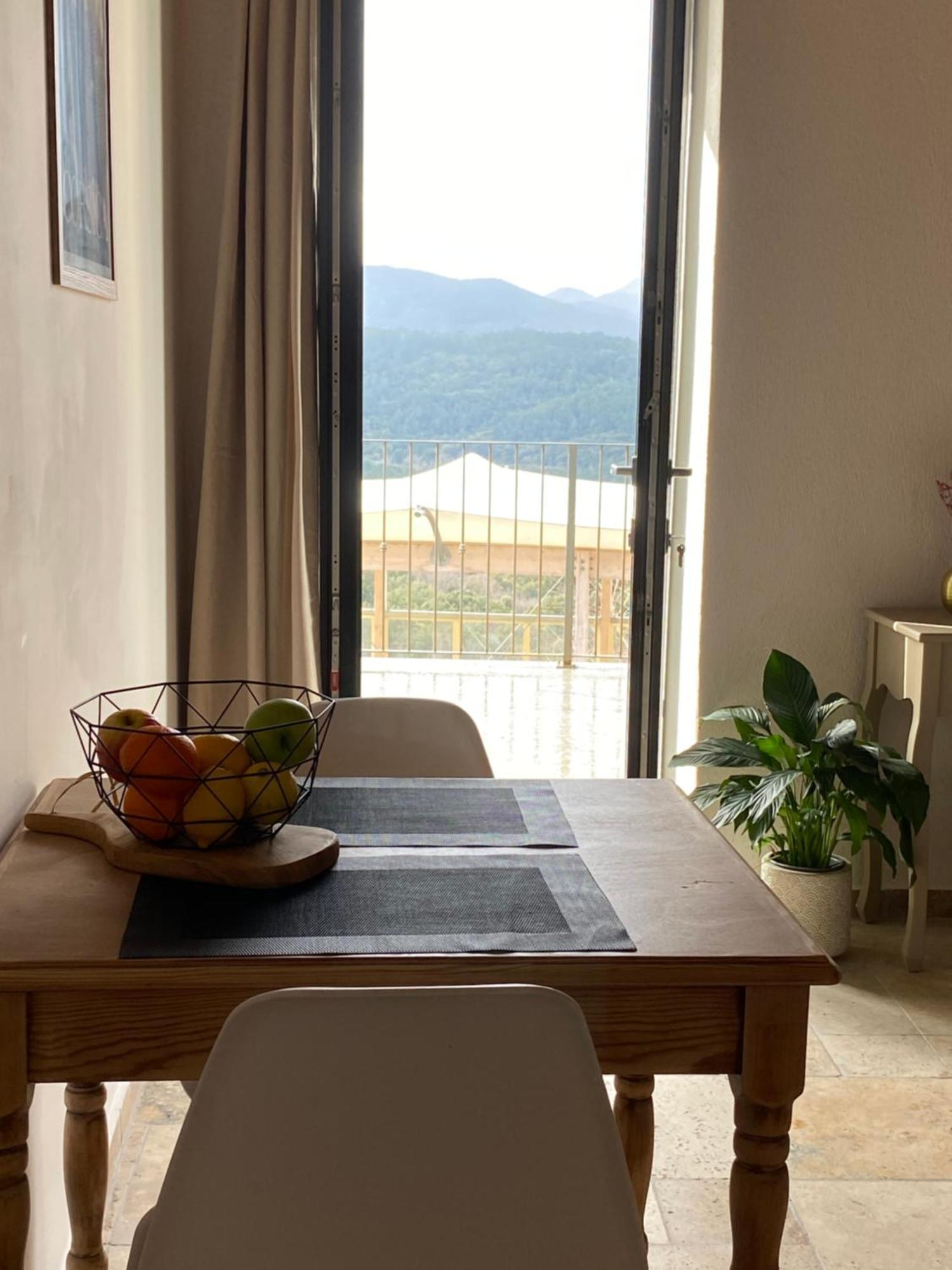 Tres Beau Studio Avec Terrasse Zonza Dış mekan fotoğraf